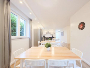 RAJ Living - 6 Zimmer Haus - Garten - Parkplatz - 25min Messe DUS